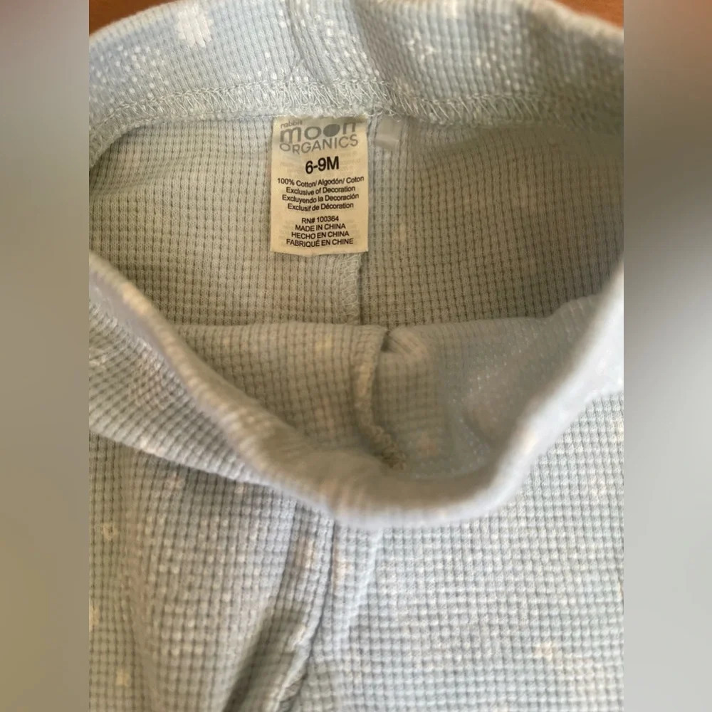 H&M long sleeve onesies and rabbit moon organics pants bundle - Picture 4 of 6